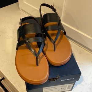 Cole Haan Woman’s sandals. Black.